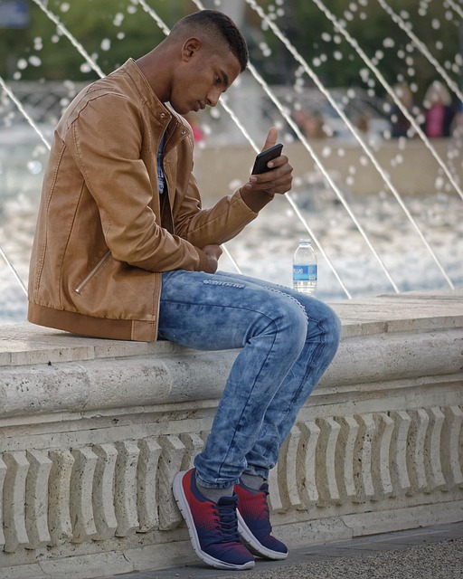 Poor posture while on phone